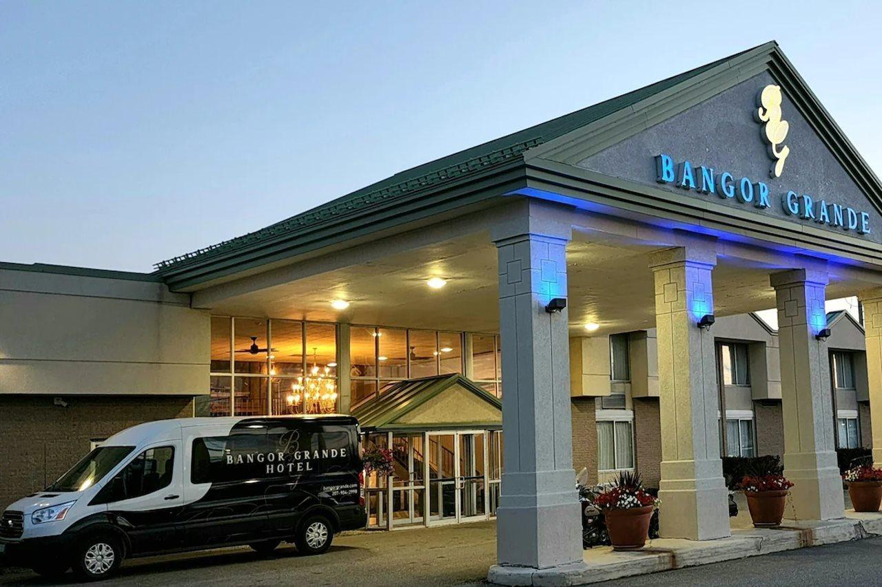 Bangor Grande Hotel Exterior photo